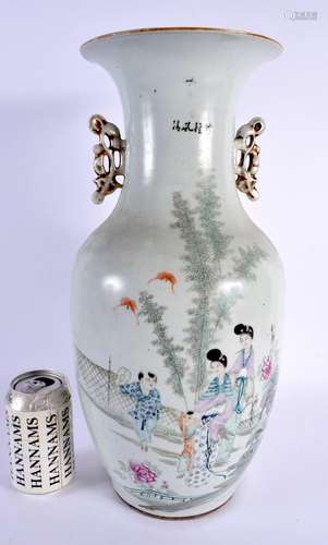 A LARGE CHINESE REPUBLICAN PERIOD FAMILLE ROSE VASE. 44 cm x...