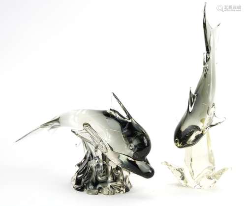 Two large Murano smoked glass fish sculptures, the largest 4...