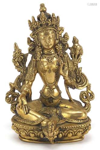 Chino Tibetan gilt bronze figure of buddha, 11cm high