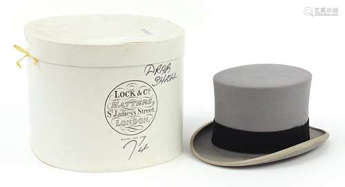 Lock & Co top hat with box, the interior 20.5cm x 16cm