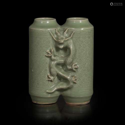 An unusual Chinese Longquan celadon "Champion" vas...