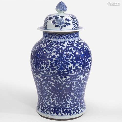 A very large Chinese blue and white porcelain jar with assoc...