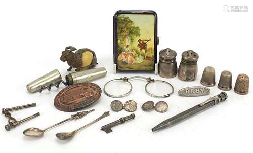 Silver and other objects including propelling pencil, thimbl...