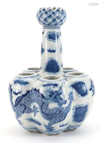 Chinese blue and white porcelain tulip vase hand painted wit...