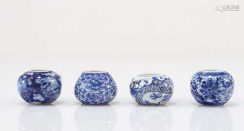 Lot de 4 petits bols porcelaine blanc bleuPoids: 93 gRégion:...