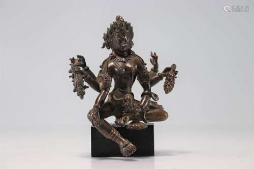Divinité en bronze sino-tibétain XVIIèmePoids: 1.45 kgRégion...