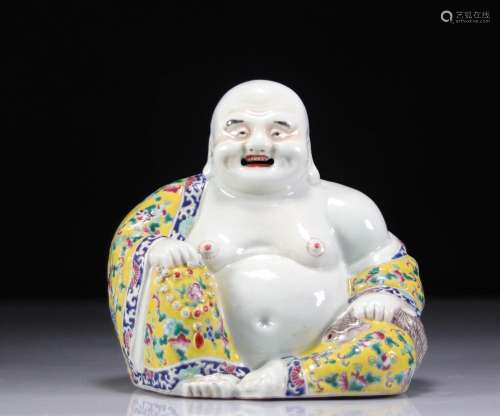 Bouddha en porcelaine début XX ème sièclePoids: 1.33 kgRégio...