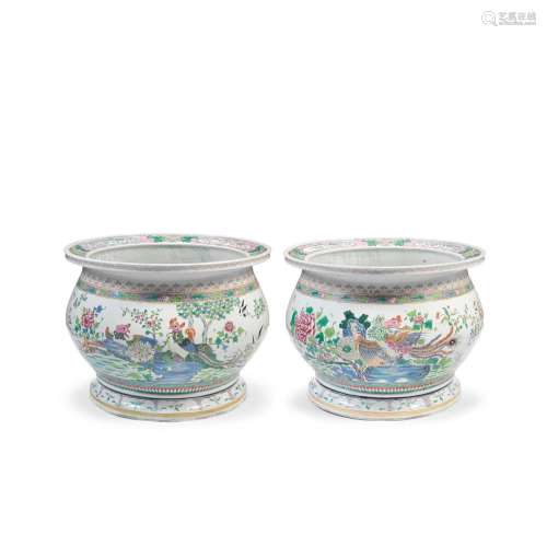 A PAIR OF MASSIVE SAMSON FAMILLE ROSE STYLE FISH BOWLS 19th ...
