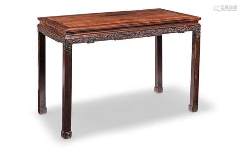 A HONGMU RECTANGULAR TABLE 19th/20th century