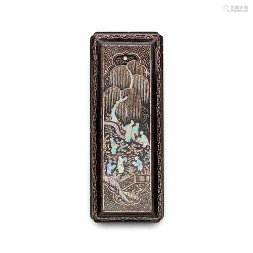 A MOTHER-OF-PEARL INLAID RECTANGULAR LACQUER TRAY  Late Ming...