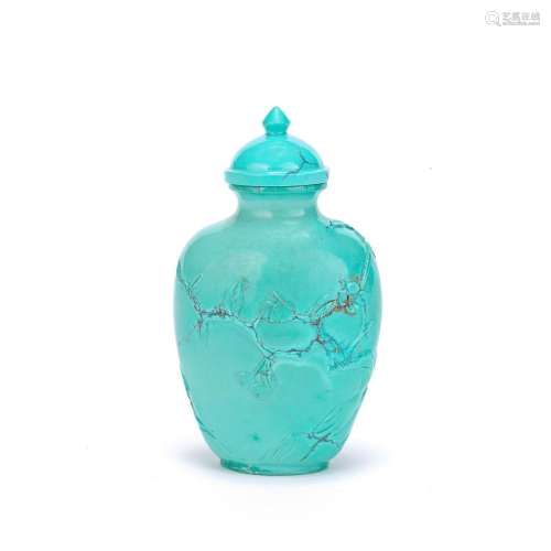 A TURQUOISE CARVED SNUFF BOTTLE 19th century