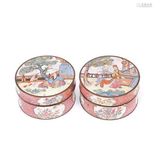 A PAIR OF PAINTED ENAMEL BOXES AND COVERS Qianlong