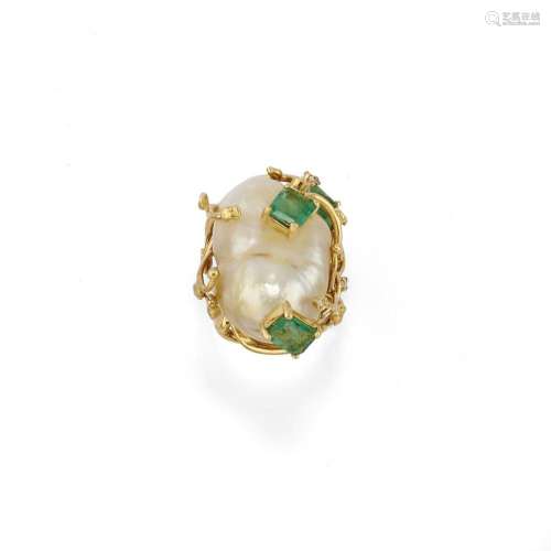 pearl, emerald and diamond ring