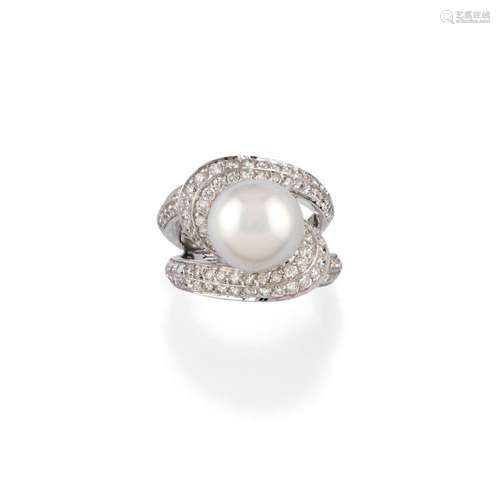 Diamond and pearl ring