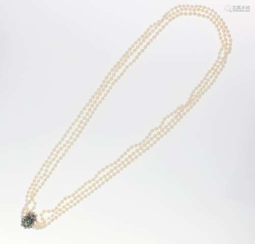 long cultured pearl necklace