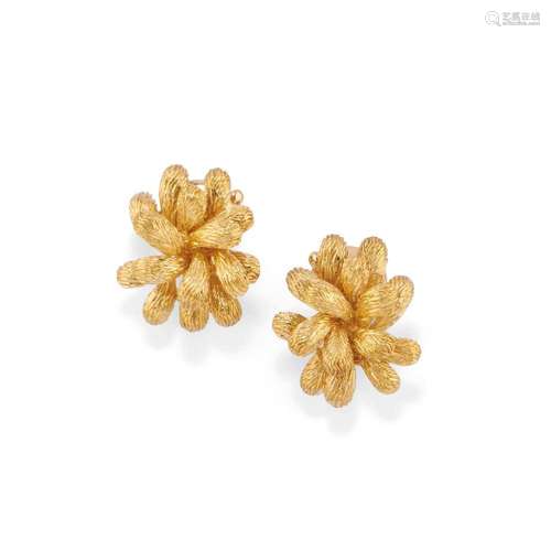 Pair of ear clips, van cleef & arpels