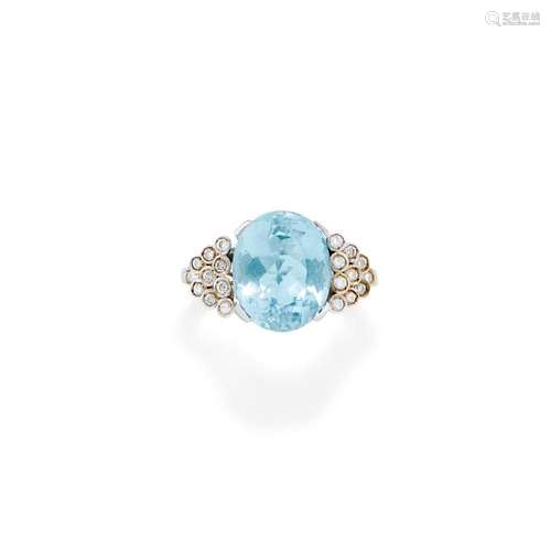 Aquamarine and diamond ring