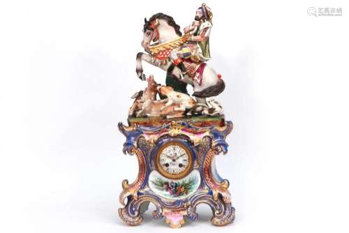 Negentiende eeuwse Franse Napoleon III - klok in oud Pari