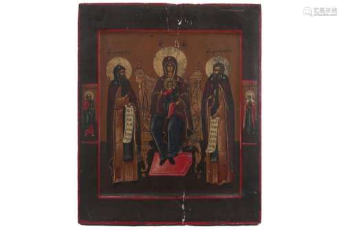 Antieke Russische ikoon met centraal een tronende Madonna