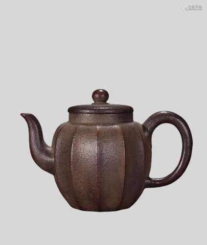 Jiang Qinfen Model Old Zisha Ridge Pattern Teapot