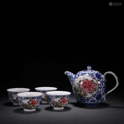 Blue and White Famille Rose Flower Pattern Tea Set