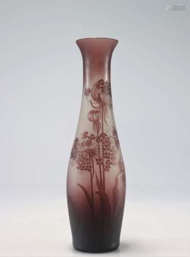 Val Saint Lambert vase dégagé a l'acide à décor floralPoids:...