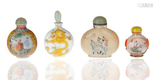 A GROUP OF FOUR GLASS INPAINTED SNUFF BOTTLES