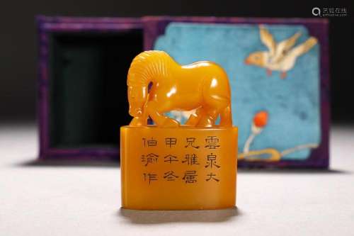 CHINESE TIANHUANG STONE SEAL WITH 'HORSE' KNOB