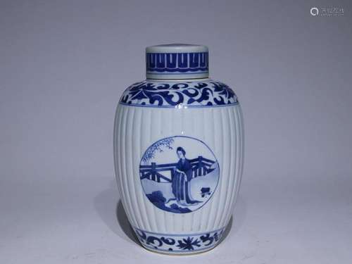 CHINESE BLUE-AND-WHITE FLUTED COVERED JAR DEPICTING 'FIG...