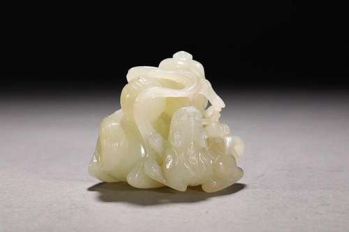 CHINESE HETIAN JADE LION