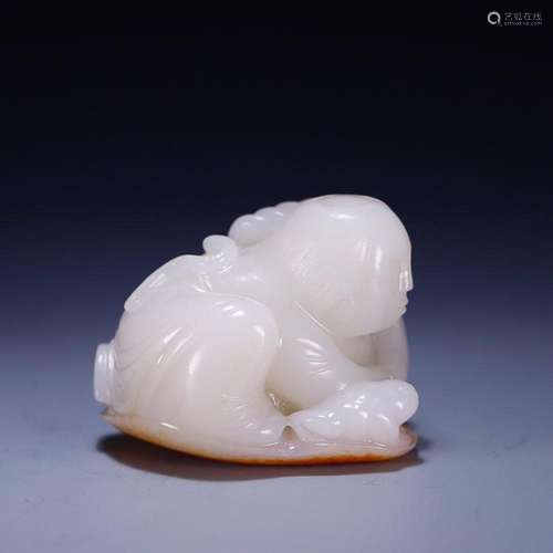 CHINESE HETIAN JADE FIGURE OF LIUHAI AND JINCHAN