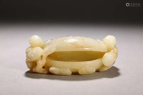 CHINESE HETIAN JADE FIGURE OF BOY AND RUYI