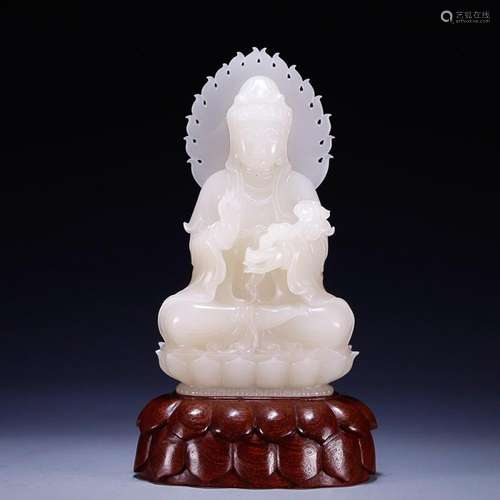 CHINESE HETIAN JADE FIGURE OF GUANYIN