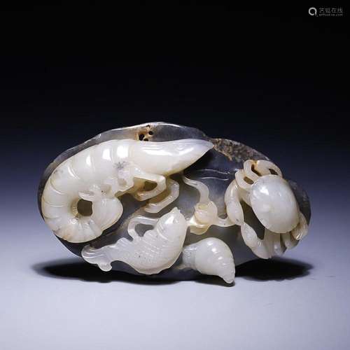 CHINESE HETIAN JADE CRAB AND FISH