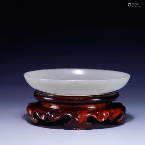 CHINESE HETIAN JADE CHARGER