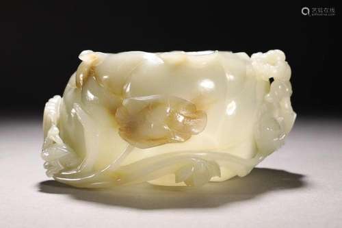 CHINESE HETIAN JADE LOTUS-FORM BRUSH WASHER