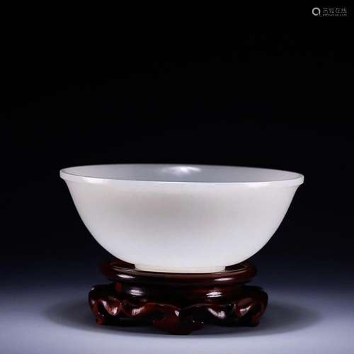 CHINESE HETIAN JADE BOWL, 'QIANLONG' MARK