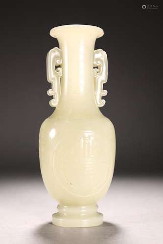 CHINESE HETIAN JADE VASE WITH CARVED 'SHOU MEDALLION'...