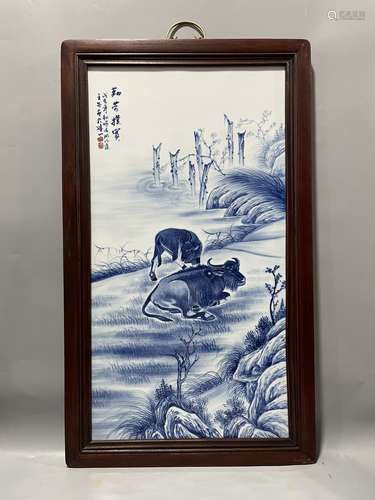 红木镶瓷板画青花釉下彩勤劳耕宝挂屏