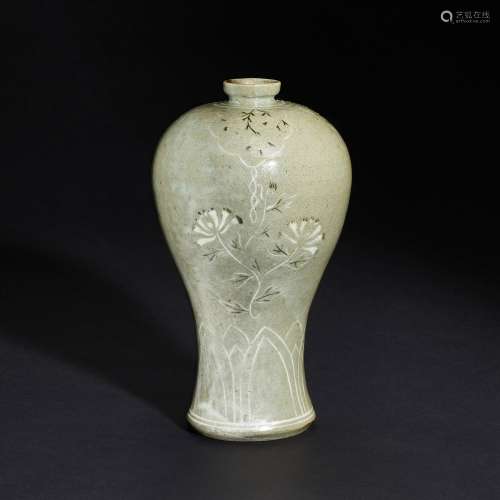 A Korean slip-decorated celadon meiping, Joseon dynasty 朝鮮...