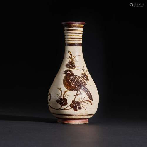 A Jizhou painted 'bird and flower' bottle vase, Sout...