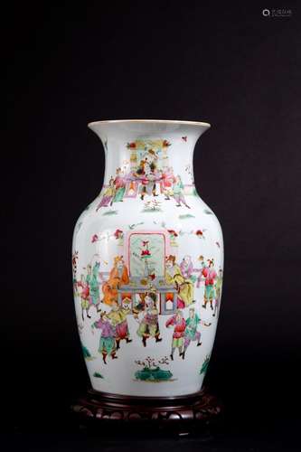 Vase "ORIENTAL LIFE SCENES"