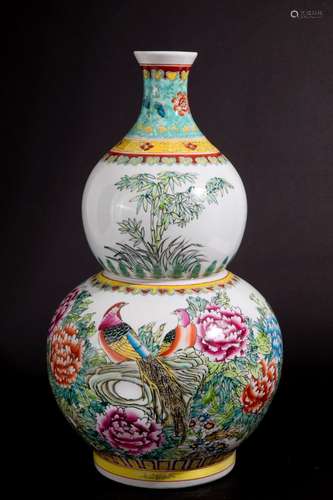 Pumpkin porcelain vase