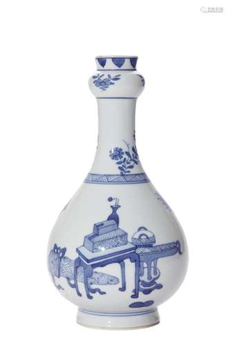 Vase à Panse globulaire et col « tête d’ail » en porcelaine