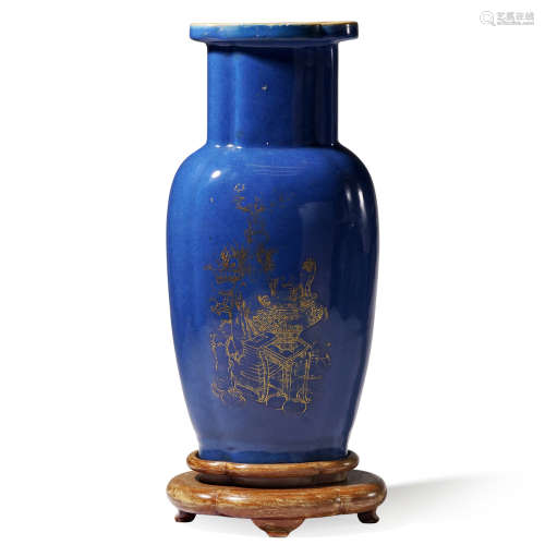 清中期 蓝釉描金海棠口人物瓶