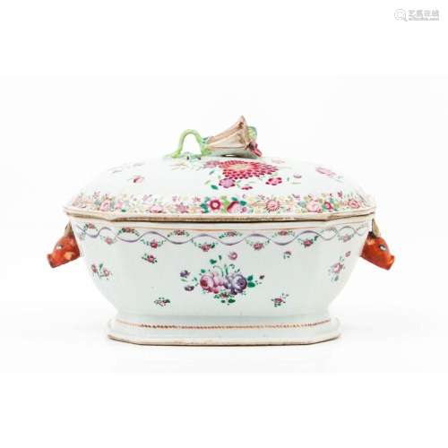 A tureen and cover