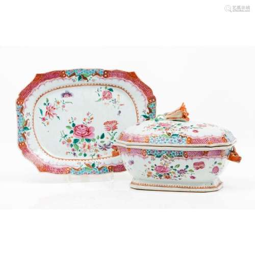 A tureen with cover and platter