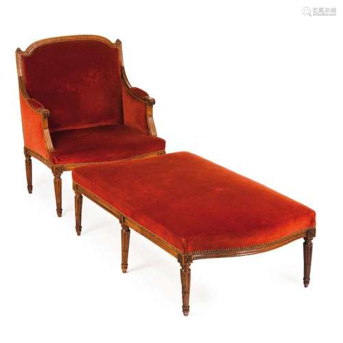 A Louis XVI "duchess brisée" chair