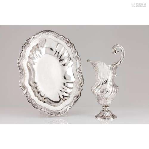 A basin and ewer