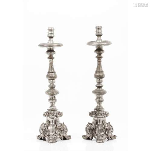 A pair of D.José (1750-1777) torchéres